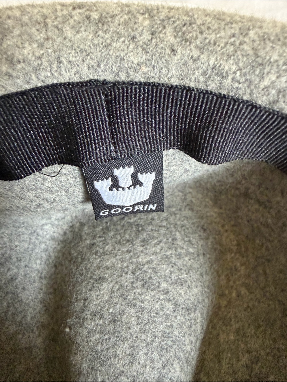Goorin Monique Heritage Style 100% Wool Fedora with Striped Band - Picture 4 of 7